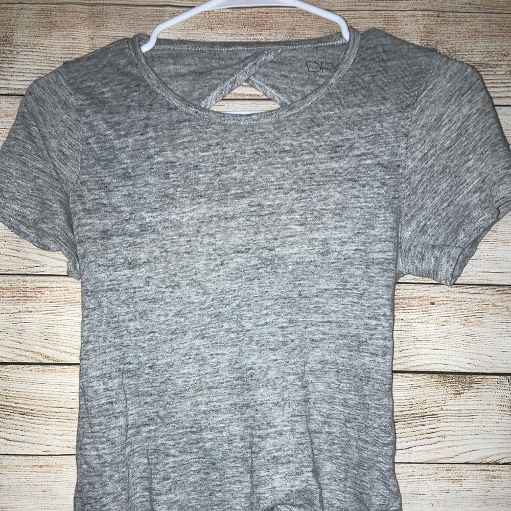Vs pink open back tee